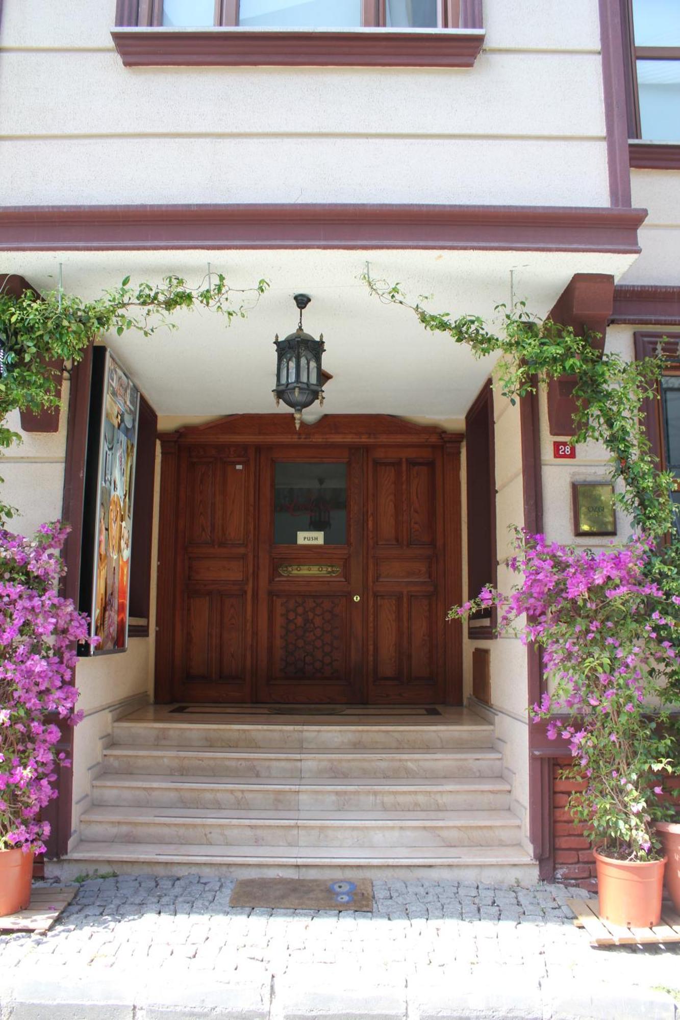 Aruna Hotel Istanbul Exterior foto